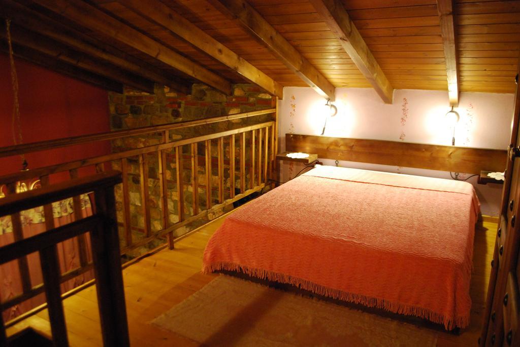 Tzivaeri Otel Likodhrómion Dış mekan fotoğraf