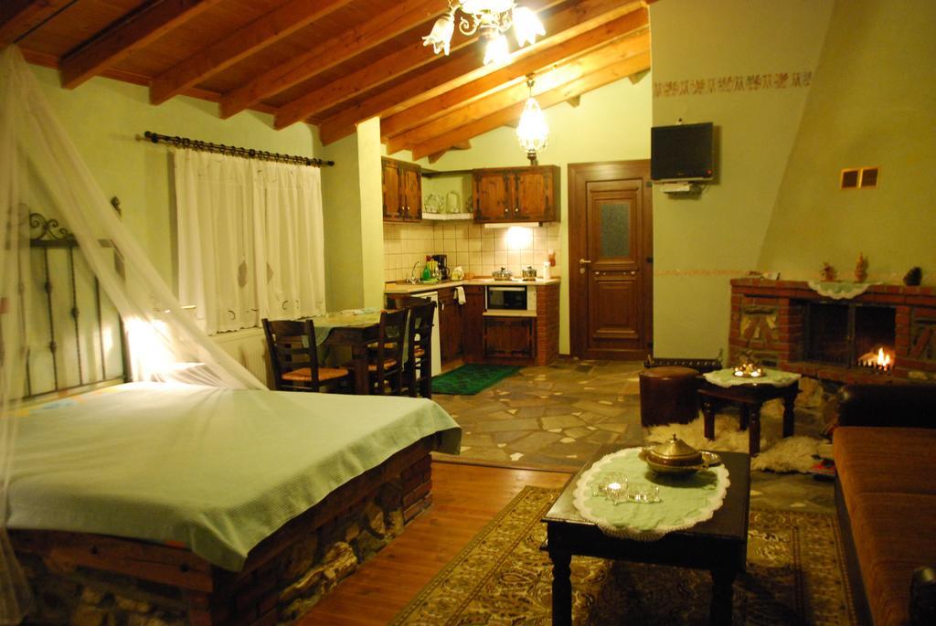 Tzivaeri Otel Likodhrómion Dış mekan fotoğraf