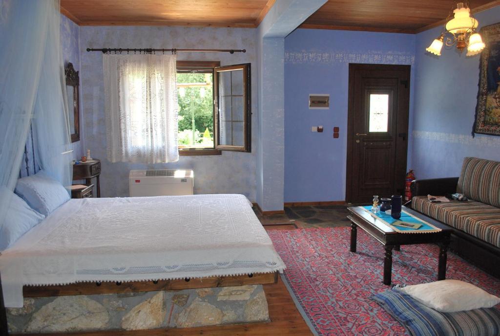 Tzivaeri Otel Likodhrómion Oda fotoğraf